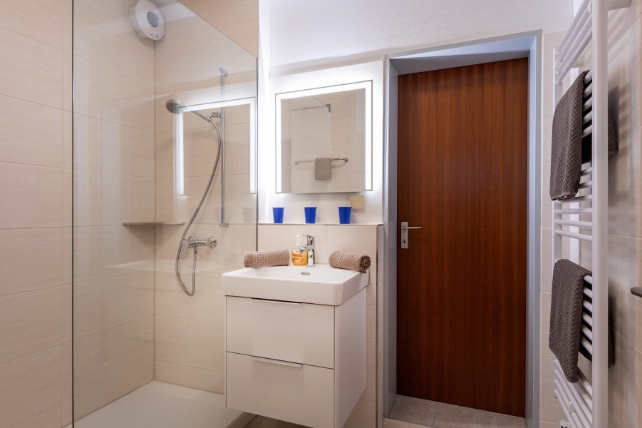 Wohnung_22_Badezimmer_Birgit_Sepp_01_2025_Internet